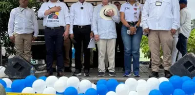 Uribe admite 'zafarse' contra Cepeda y Petro, pero asegura respeto a otros candidatos