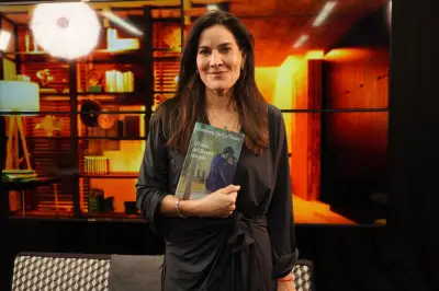 Vanessa de la Torre presenta 'El olor del fin del mundo': amor y pandemia en su debut novelístico
