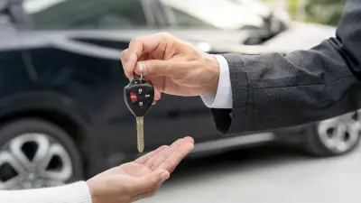 Venta de autos 'en blanco' se convierte en riesgo legal con nueva resolución del Ministerio de Transporte