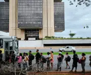 Actividad económica de Brasil se desacelera menos de lo esperado, complicando recortes de tasas