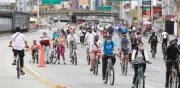 Activistas de Nueva York buscan replicar la ciclovía de Bogotá como modelo de movilidad sostenible