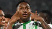 Alfredo Morelos lidera campaña solidaria para damnificados por lluvias en Colombia