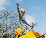 Carnaval de la 44 rinde homenaje a García Márquez con Batalla de Flores del Recuerdo