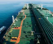 Conflicto EE.UU.-Irán desata crisis petrolera global con precios en alza y suministros en riesgo