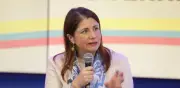 Defensora del Pueblo exige responsabilidades individuales ante crisis de salud en Colombia