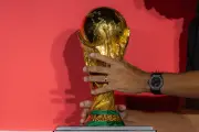 El Trofeo de la Copa del Mundo ya está en Bogotá: así puede verlo