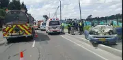 Grave accidente en Autopista Norte de Bogotá: vehículo volcado sobre ciclorruta causa caos vial