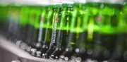 Heineken anuncia recorte de hasta 6.000 empleos por crisis del mercado cervecero