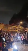 Incendio de grandes proporciones consume fábrica de colchones en zona industrial de Soacha