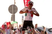 Isaac del Toro domina la etapa reina del UAE Tour 2026 y asume el liderato