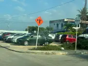 JAC de Crespo habilita lote provisional para resolver caos de parqueo en Bonga Park