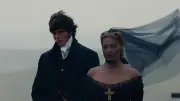 Jacob Elordi y Margot Robbie exploran la obsesión en 'Cumbres boscarrosas'