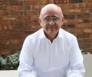 José Ismael Peña asume como rector de la Universidad Nacional tras fallo judicial