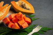 La papaya: una fruta tropical con múltiples beneficios para la salud y la nutrición