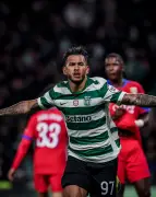 Luis Javier Suárez brilla en Sporting de Lisboa con gol agónico ante Porto