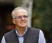 Magnate peruano enfrenta cierre masivo de locales en exclusivo distrito de Lima