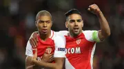 Mbappé sorprende con emotivo saludo a Falcao por su cumpleaños: video supera 3 millones de vistas