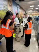 Migración Colombia inadmite a 4 estadounidenses con alertas por delitos sexuales contra menores