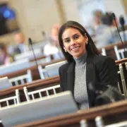 Petro exige a embajada en EEUU ayudar a hijo de congresista retenido por ICE