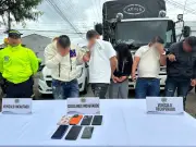 Policía del Huila frustra robo de camión con sal y captura a seis integrantes de banda criminal