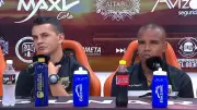 Polémica en conferencia: Periodista critica a técnico del DIM sin saber que fue expulsado