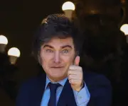 Reforma laboral de Milei busca inversiones pero enfrenta resistencia sindical en Argentina