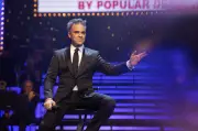 Robbie Williams anuncia su primer concierto en Colombia para septiembre de 2026