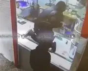 Robo a joyería en San Andresito de San José: dos encapuchados armados sustraen joyas de alto valor