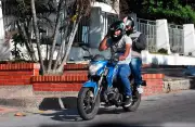 San Juan del Cesar prohíbe motos con parrillero masculino para frenar violencia