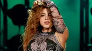 Shakira Conquista Asia con Gesto Humilde que Enamora a Miles de Fanáticos