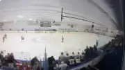 Tiroteo en pista de hockey deja dos muertos, incluida una niña, en Rhode Island