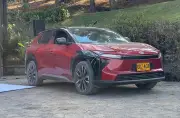 Toyota bZ4X llega a Colombia: SUV eléctrico con 480 km de autonomía y 338 HP