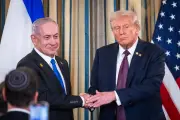 Trump y Netanyahu analizan negociaciones nucleares con Irán en reunión en la Casa Blanca