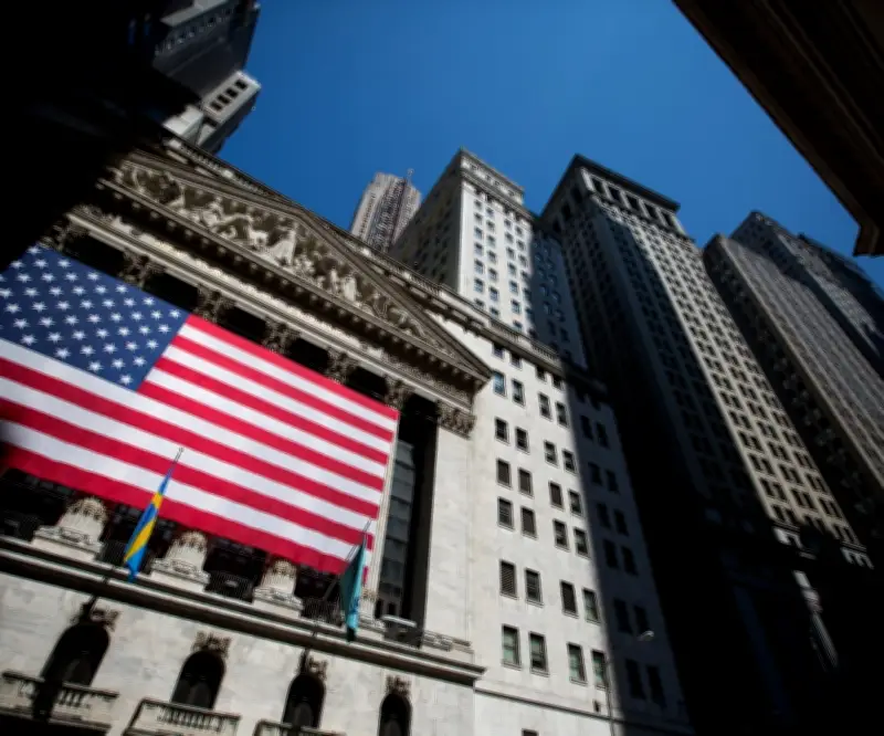 Bonos del Tesoro de EE.UU. se estabilizan tras postergación de ataques a Irán por Trump