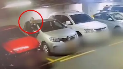 Adulto mayor de 70 años capturado por robar autopartes en parqueaderos de centros comerciales de Bogotá