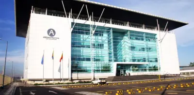 Aerocivil e IATA fortalecen monitoreo de slots en El Dorado sin cambios normativos inmediatos