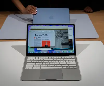 Apple lanza MacBook Neo: su primera laptop económica con chip de smartphone