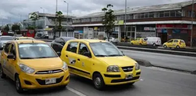 Bogotá implementa zonas seguras para taxis en sectores de rumba con verificación en tiempo real