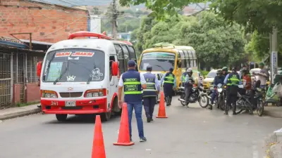 Bucaramanga y Floridablanca suspenden el pico y placa durante Semana Santa