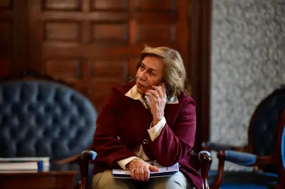 Cancillería firma 1.053 contratos por COP 83.742 millones pese a crisis financiera