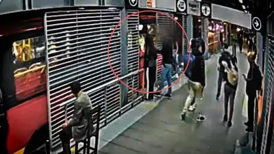 Capturan a ladrón reincidente en estación Paloquemao tras robo de celular por raponazo