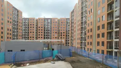 Comprar vivienda se vuelve más difícil en Colombia, pero no por el Banco de la República