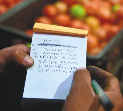 Dinámica de precios en alimentos: arroz y lentejas bajan, mientras frutas y tubérculos suben en Bogotá y Medellín