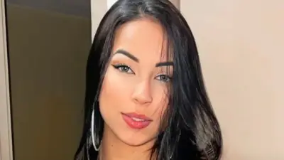 Doble tragedia en Brasil: influencer muere en accidente de moto y su padre fallece horas después