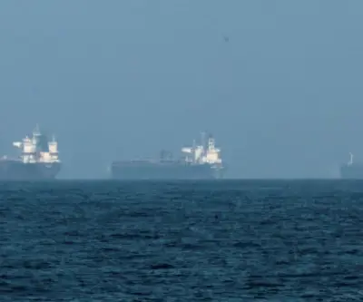 EE.UU. intensifica guerra con Irán: bombardeos en isla Kharg y amenazas sobre petróleo