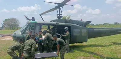 Ejército despliega operación aérea para evacuar indígenas arhuacos atrapados en combates en la Sierra Nevada