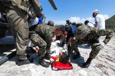 Ejército evacúa heridos en Aracataca tras combates entre grupos armados en Sierra Nevada