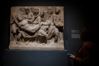 El MET de Nueva York inaugura la mayor retrospectiva de Rafael con más de 170 obras del maestro renacentista