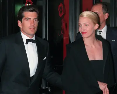 El vestido negro de Carolyn Bessette Kennedy se subasta tras renovado interés por su estilo