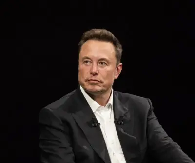 Elon Musk anuncia inicio inminente del megaproyecto Terafab de Tesla para fabricación de chips de IA